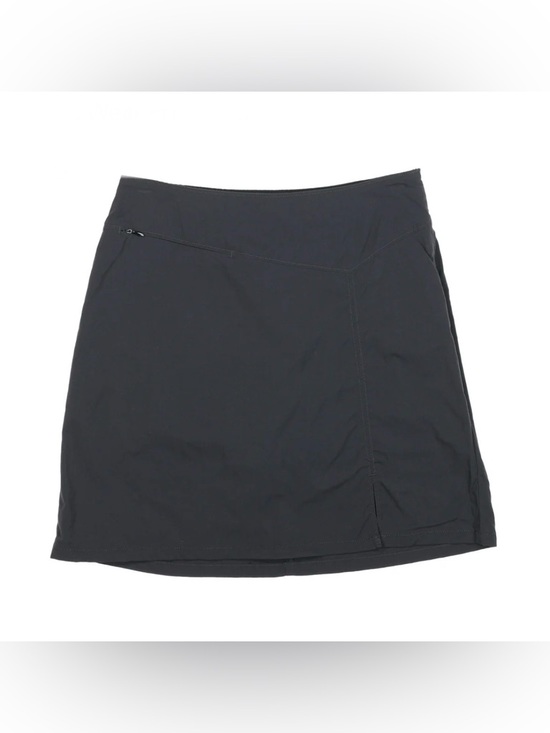 Patagonia Pants - Patagonia Continental Hideaway Skort in Black